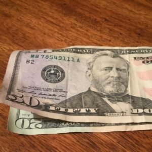 3 Piece Unstitched Lawn – Bold Floral